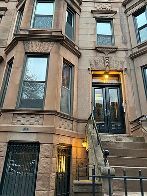 Rented by Farran & Associates | media 11