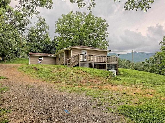 2nd image of 5844 Mauldin Cir