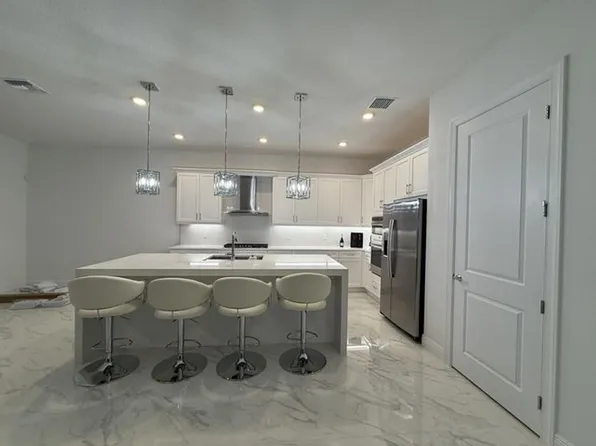5302 Saint Armands Way, Loxahatchee, FL 33470