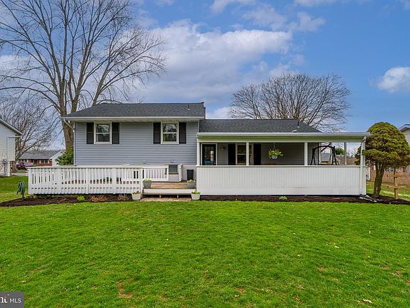 5th image of 17 Briarcliff Rd