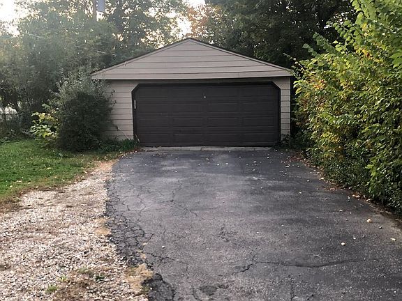 3rd image of 1936 Janette Ave