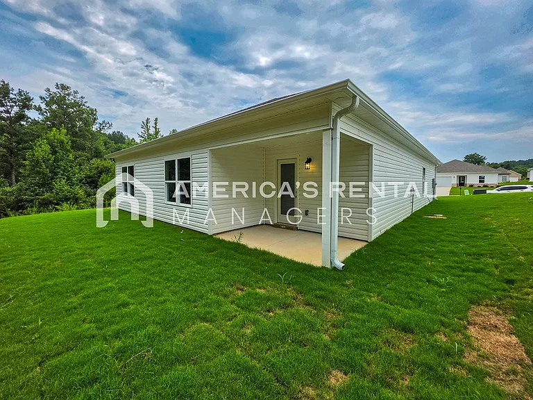 10303 Squires Way — Photo 48