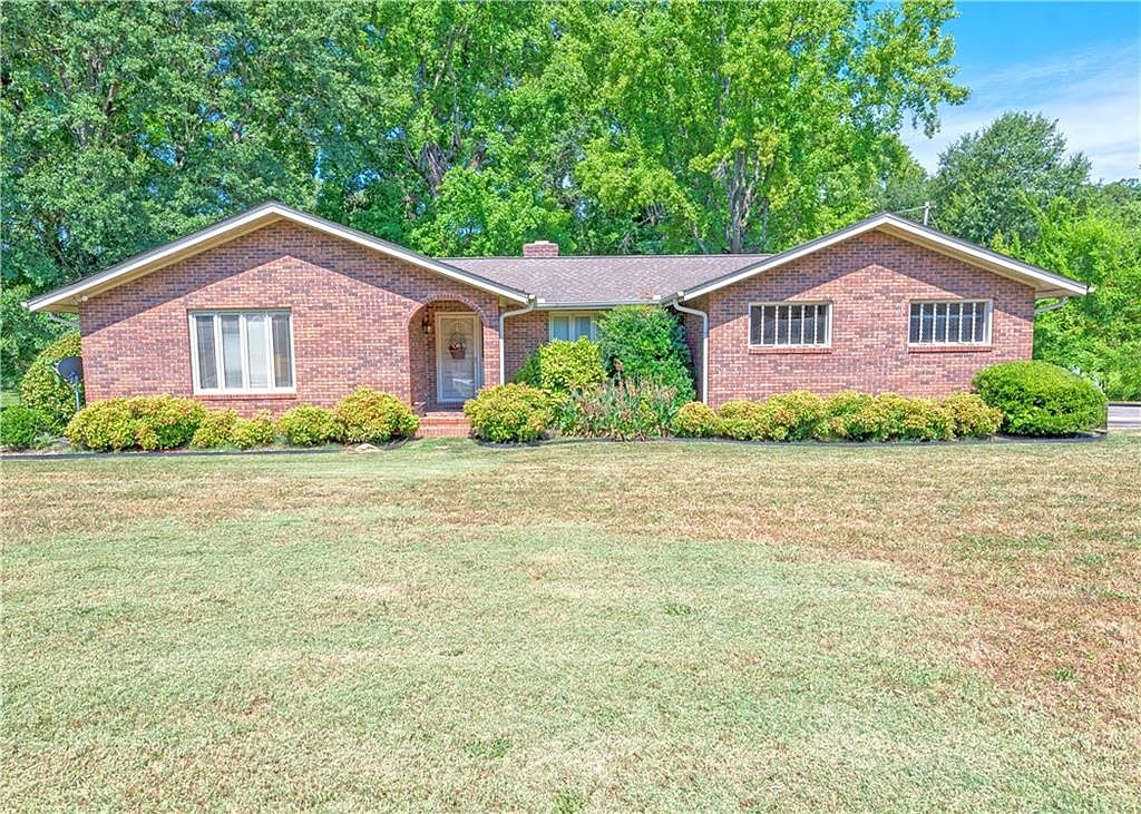 905 Concord Ave, Anderson, SC 29621 Zillow