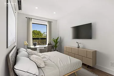 Rented by Sotheby's International Realty