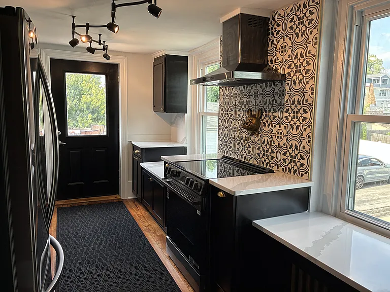 814 E Hector St #2 — Photo 19