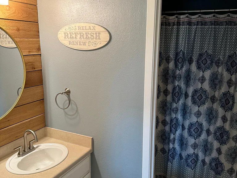 604 Highcrest Dr #224 — Photo 15