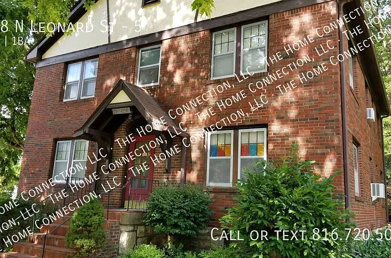138 N Leonard St #5 — Photo 1