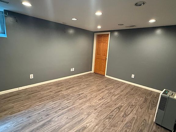 5th image of 7011 Penn Ave S