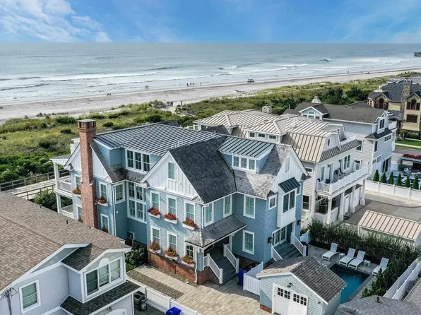 86 23rd St E, Avalon, NJ 08202