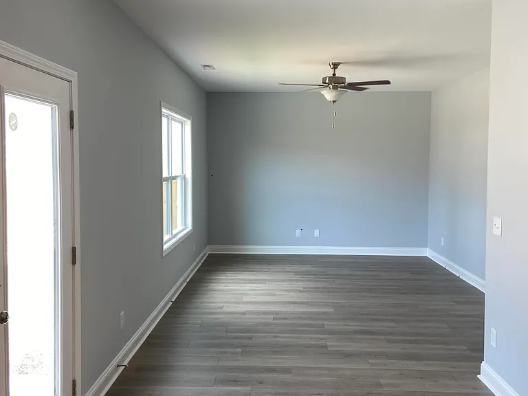 4612 Runaway Bay Ln — Photo 7
