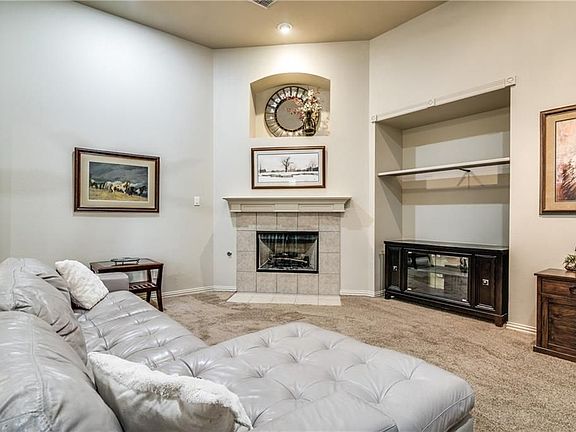 5th image of 2632 Wilderness Dr