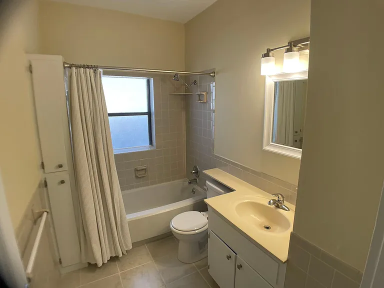 133 N Bluff Ave — Photo 11