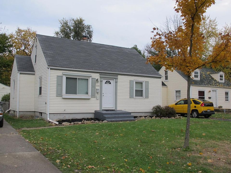 Vinyl siding and insulated windows make this home very effic