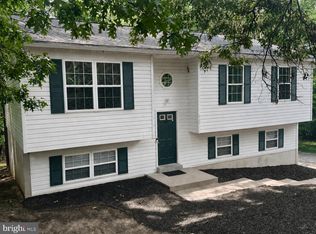 373 Cactus Trl, Lusby, MD 20657