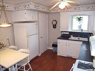 2nd image of 4917 Swetland Blvd