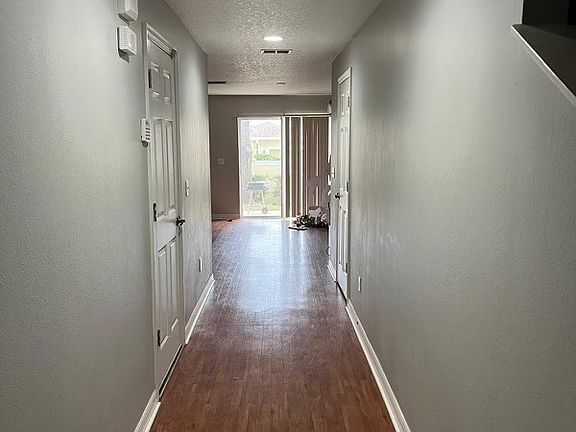3rd image of 4068 Pitch Pine Cir