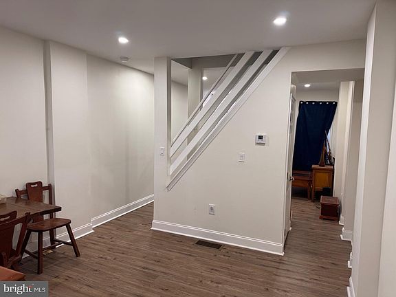 5th image of 1006 N Pine St