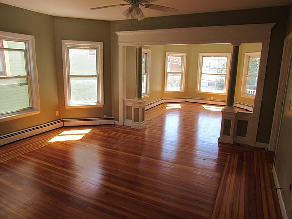 2nd image of 40 Bainbridge Ave #2