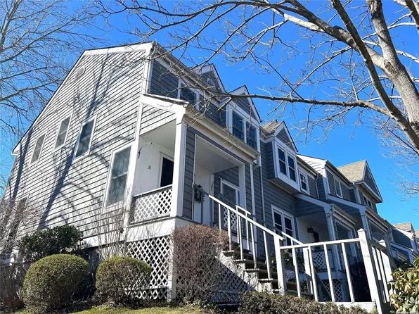 33 Sea Court Lane #33, Port Jefferson, NY 11777