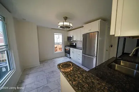 515 Atwood St — Photo 16
