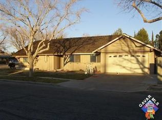 44140 Gillan Ave, Lancaster, CA 93535