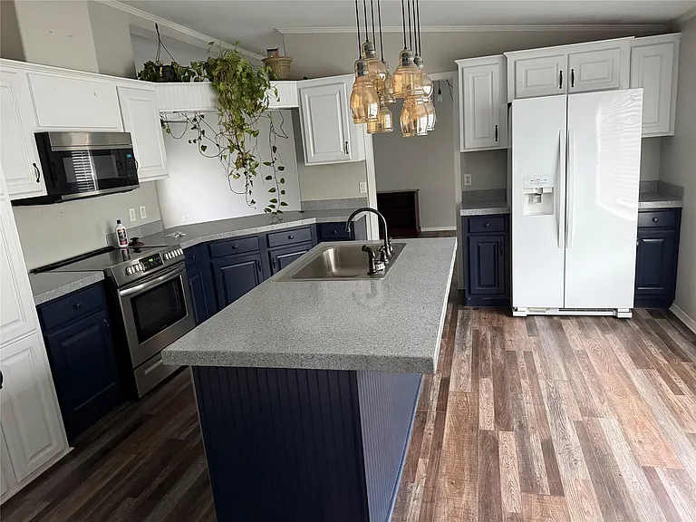29480 Skymac Ranch Rd — Photo 3