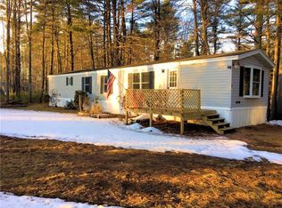 6 Rope Walk Dr, Hollis Center, ME 04042