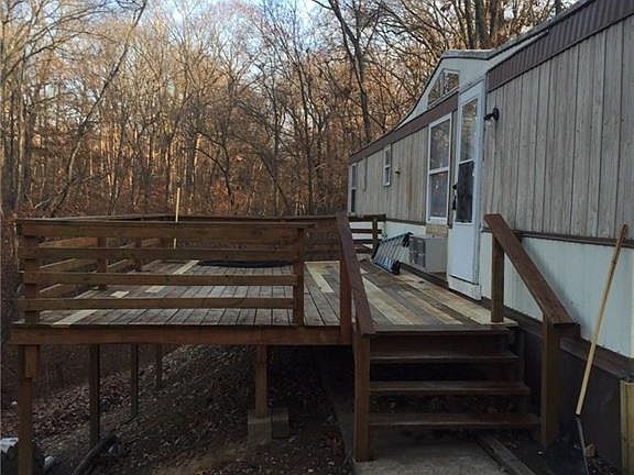 4th image of 6 Spring Park Dr