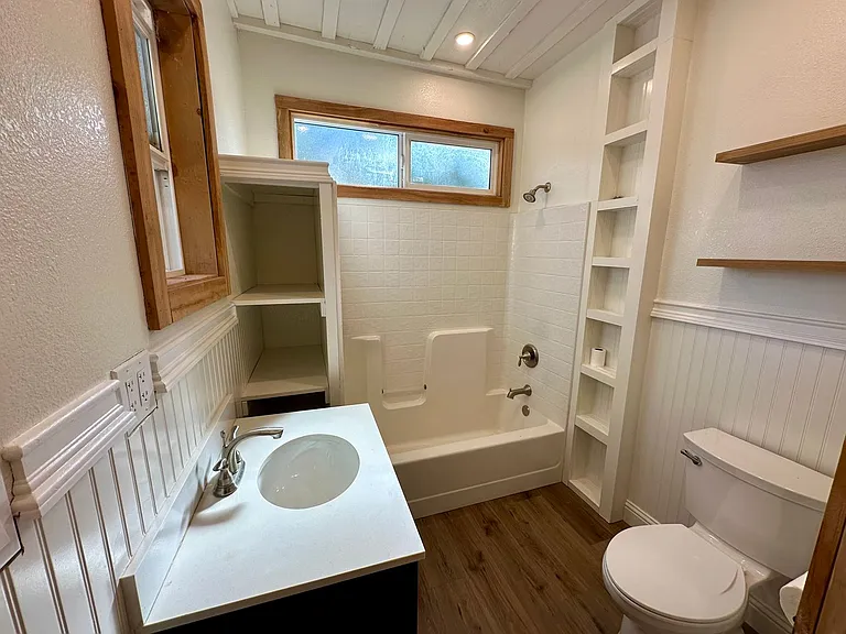 11292 Old Pond Ln — Photo 26