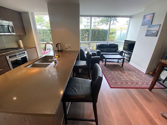 3rd image of 2975 Atlantic Ave #505