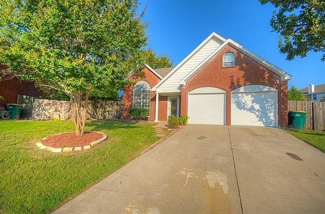 1st image of 112 Marshall Dr