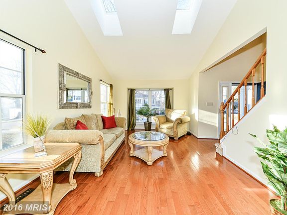 4th image of 13487 Lake Shore Dr