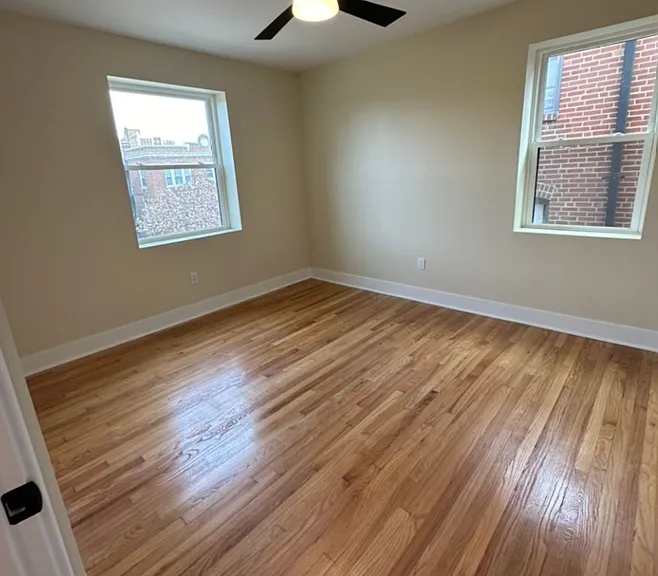 6252 Southwood Ave. — Photo 10