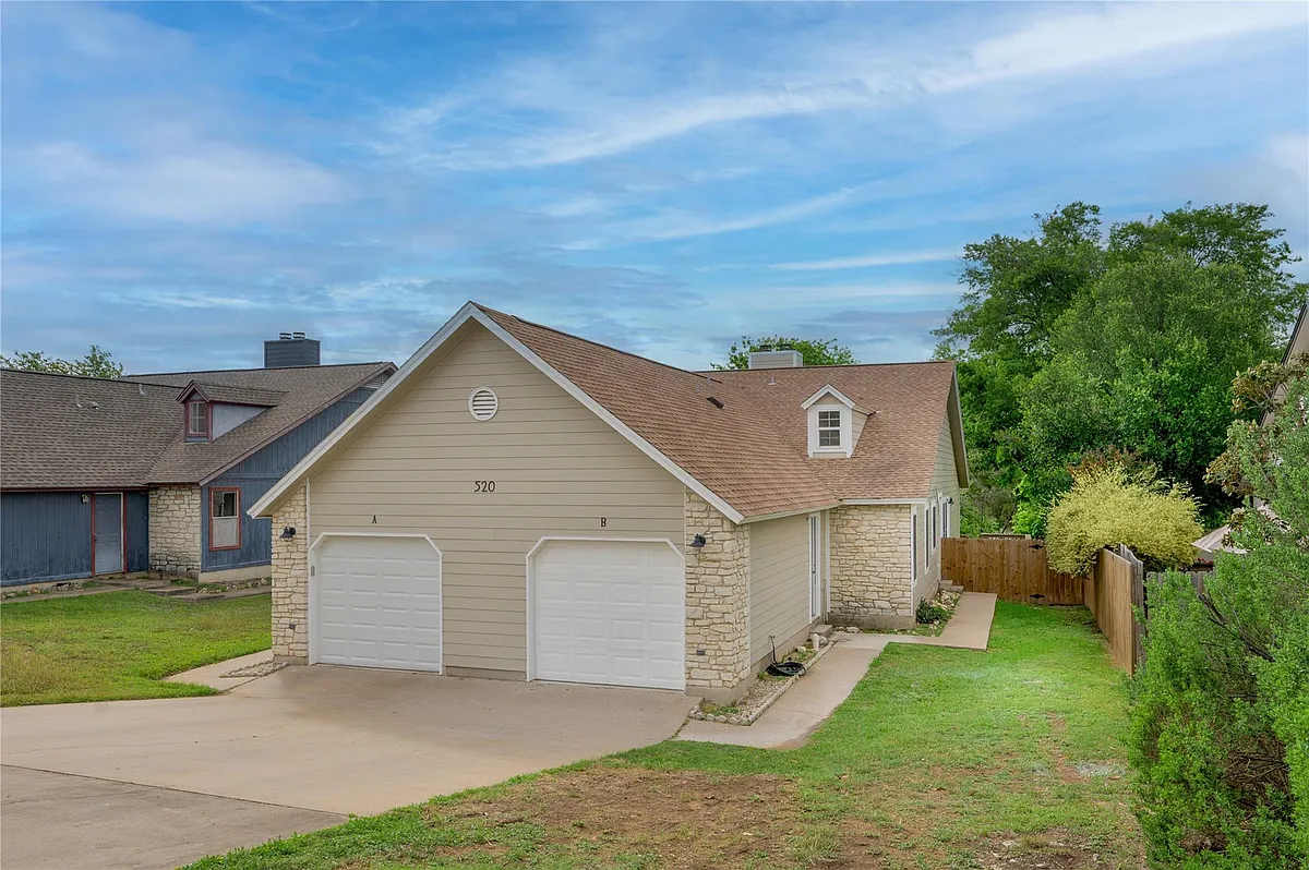 Building Photo - 520 Cutty Trl #B