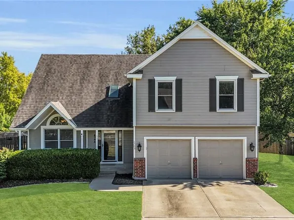 6703 W 157th Ter, Overland Park, KS 66223