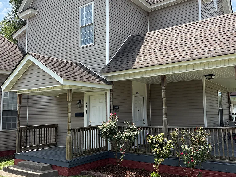 1101 Chestnut St #B — Photo 1
