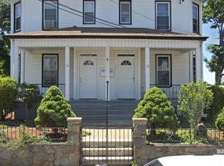 12 Washington Pl, Mount Vernon, NY 10550