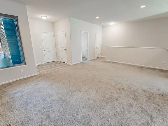 3rd image of 10321 Wayborough Ln