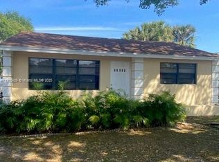 17334 Roosevelt Rd, Jupiter, FL 33458