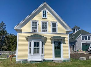237 Harbor Rd, Swans Island, ME 04685