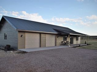 13204 Hillsview Dr, Hot Springs, SD 57747