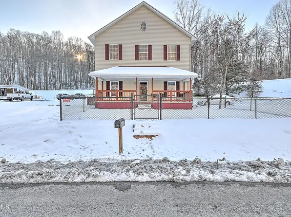 2015 Baum Hollow Rd, Big Stone Gap, VA 24219