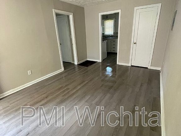 4th image of 1512 S Pattie St #2