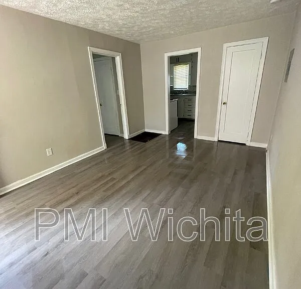1512 S Pattie St #2 — Photo 4