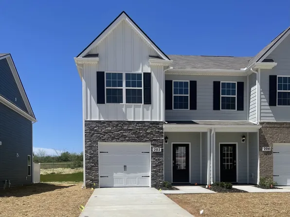 202 Dale Mires Ln, Baxter, TN 38544