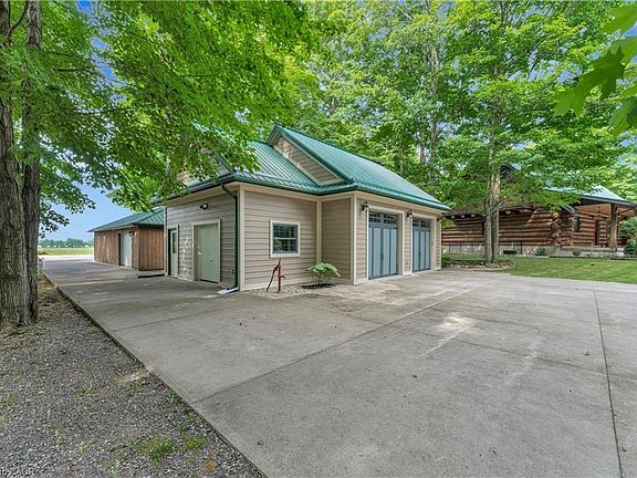 4th image of 8036 Wellington Rd #7