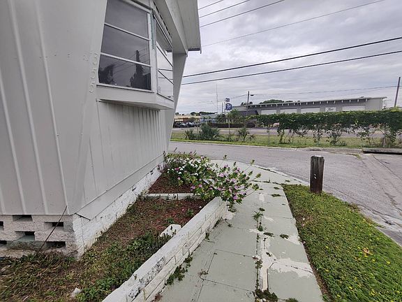 2nd image of 3663 58th Ave N #355