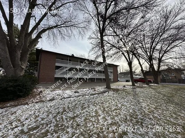 4501 Madison Ave #7, Lincoln, NE 68504