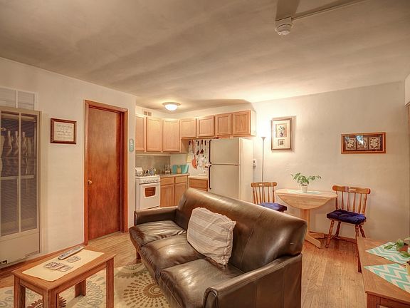2nd image of 509 W Main St #1B-1Ba-355Sqft