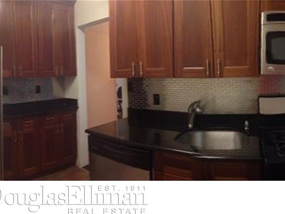 2nd image of 243 W 54th St APT 3c